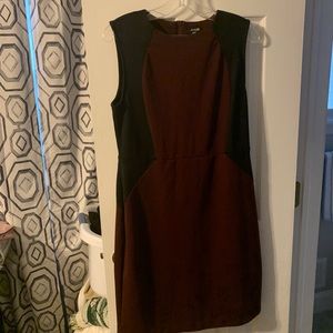 Apt nine dress no smoking no pet home